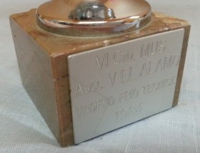 Trofeo viejo de Mus. Año 1984