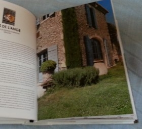 Libro Fotografía LIVING IN PROVENCE. TASCHEN