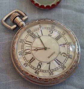 Reloj de bolsillo. Quartz. Réplica de los relojes antiguos.