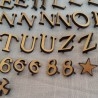 Letras variadas para reutilizar. 74 Unidades.