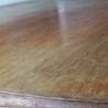 Mesa. Gran mesa en madera para salón. Viejita pero fuerte.