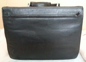 Ordenador portátil vintage. Marca Toshiba.