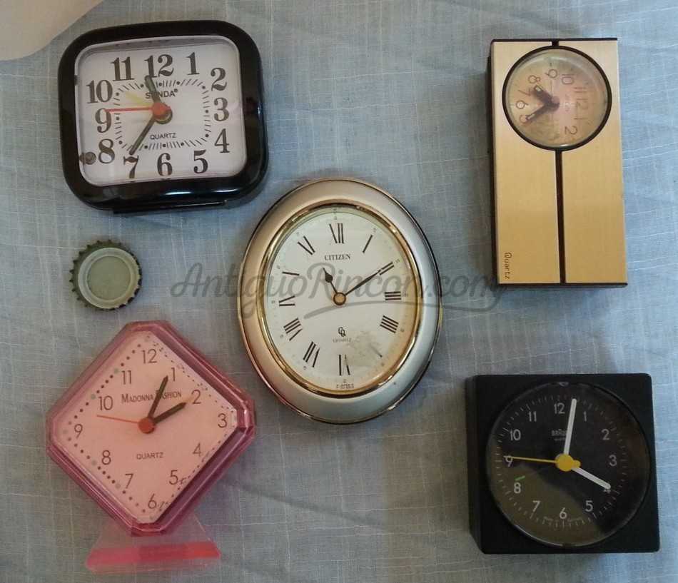 Relojes. Despertadores. Estilo Vintage.