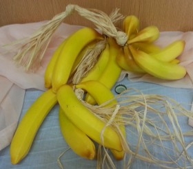 Banana. Guirnalda de Bananas. Imitación alimentos. 15 Unidades