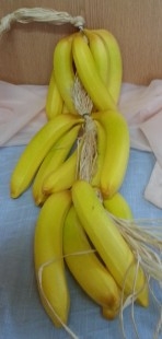 Banana. Guirnalda de Bananas. Imitación alimentos. 15 Unidades