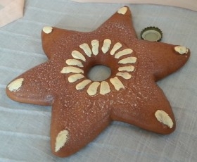 Pan. Estrella de Pan de Jengibre. Imitación alimentos.