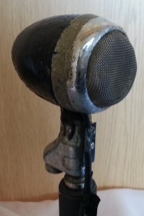 Micrófono antiguo. Años 30.