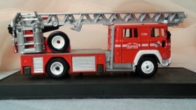 Camión de Bomberos. Modelo escala 1:72.