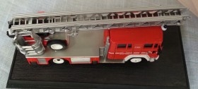 Camión de Bomberos. Modelo escala 1:72.