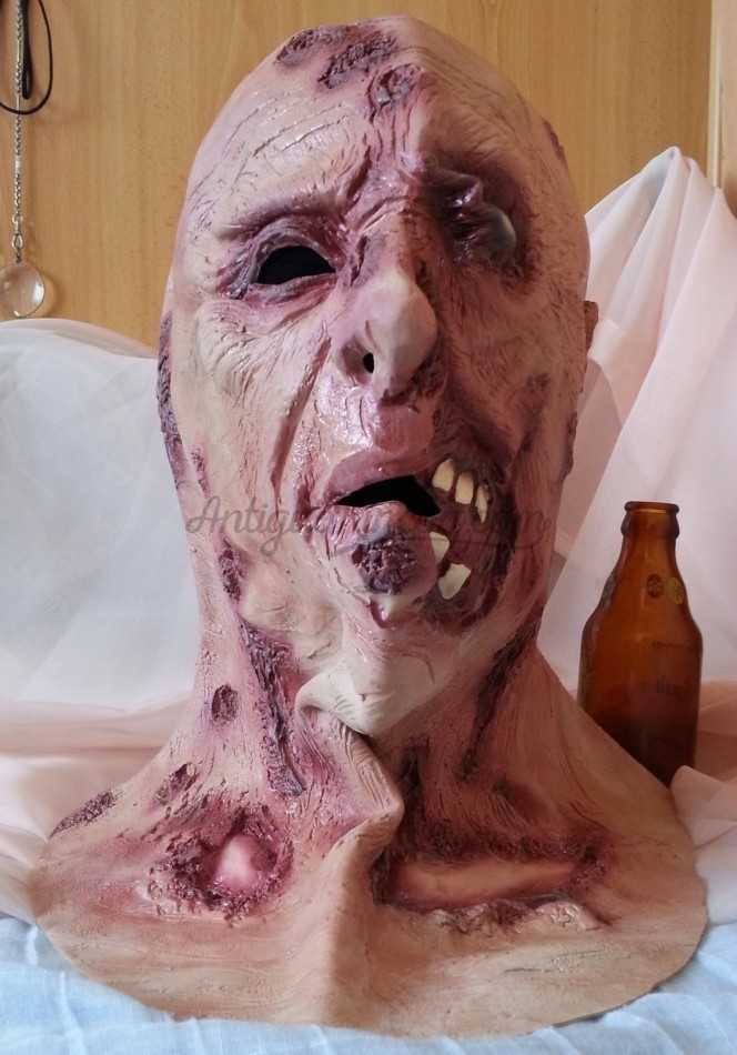 Máscara. Latex terrorífico. Réplica. Zombi. Impresionante realismo.