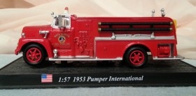 Camión de Bomberos. Modelo escala 1:57.