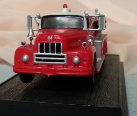 Camión de Bomberos. Modelo escala 1:57.