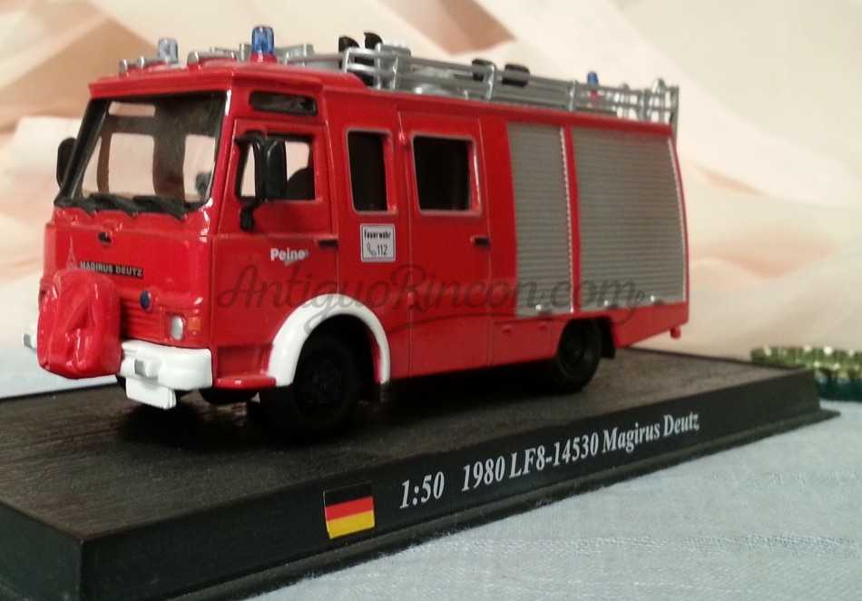 Camión de Bomberos. Modelo escala 1:50.