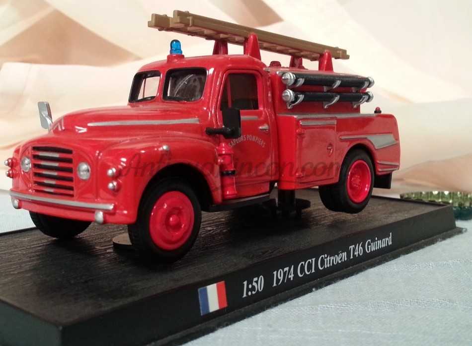 Camión de Bomberos. Modelo escala 1:50.