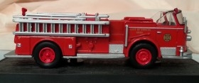 Camión de Bomberos. Modelo escala 1:64.