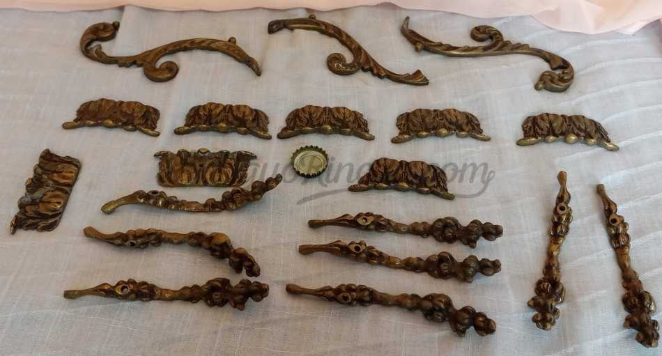 Piezas en bronce para reutilizar. Piezas en bronce para reutilizar.