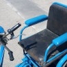 Triciclo. Carrito minusválidos. Magnífica antigüedad. Para restaurar sus ruedas.cionando.