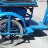 Triciclo. Carrito minusválidos. Magnífica antigüedad. Para restaurar sus ruedas.cionando.