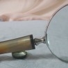 Lupa. Escritorio. Lupa estilo vintage. Perfecto estado general.