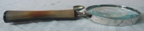 Lupa. Escritorio. Lupa estilo vintage. Perfecto estado general.