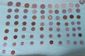 Monedas. Conjunto de viejas monedas de  diferentes países. 72 piezas.