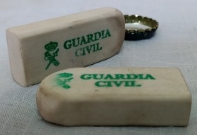 Goma de borrar. Guardia Civil. Pareja.