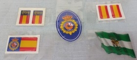 Insignias, pines y distintivos. Policía Nacional y Guardia Civil.