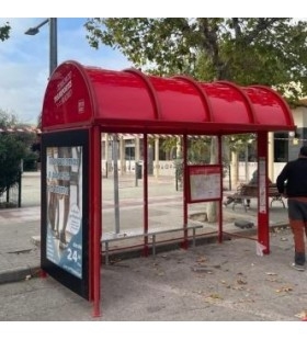 Parada de autobús. En alquiler. Fuerte y segura. Estación. Marquesina.
