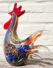 Gallo. Vidrio de Murano. 22 cm altura. Colorida y alegre escultura.