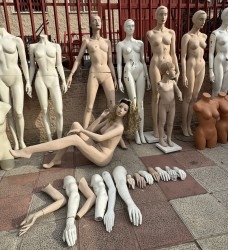 Comercios, Publicitarios, Figuras