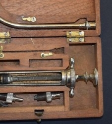 Farmacia - Laboratorio - Asistencia hospitalaria