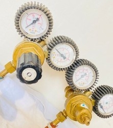 Farmacia - Laboratorio - Asistencia hospitalaria