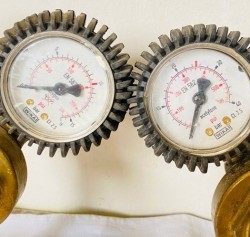 Farmacia - Laboratorio - Asistencia hospitalaria