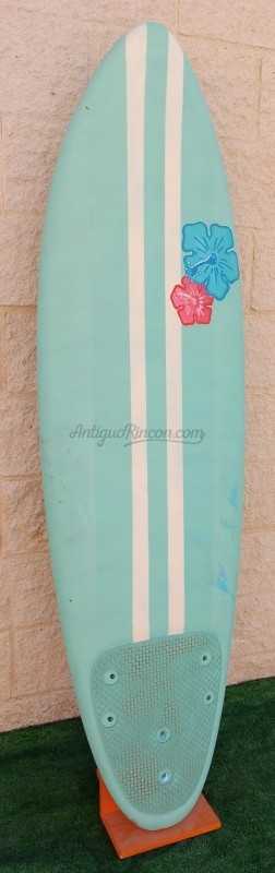 tabla-surf-ficticia