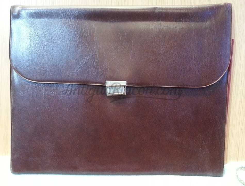 Cartera de mano. Portafolios polipiel. Años 70