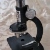 Microscopio eléctrico de 100x a 900x. Funcionando. Años 90