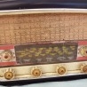 Radio de válvulas antigua. Precioso objeto años 60