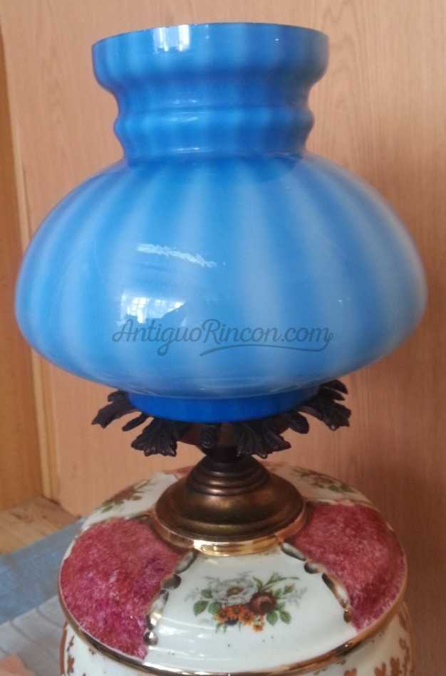 Lámpara de mesa tulipa beta azul. Precios increibles.