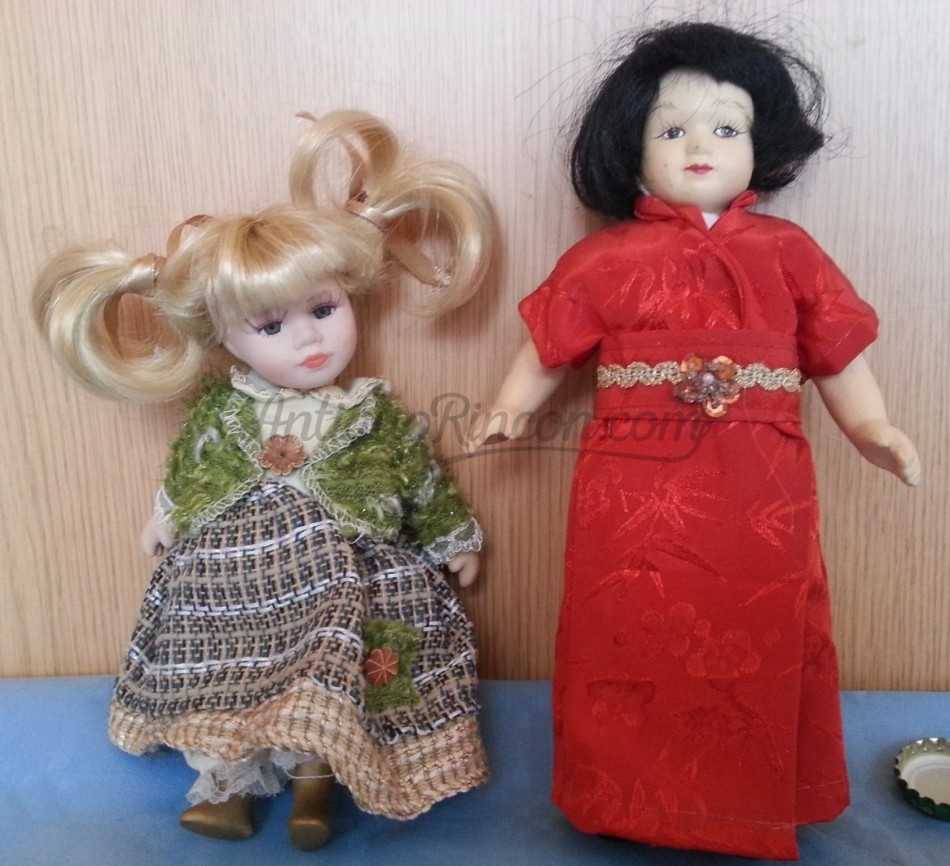 Mu ecas de porcelana alemanas. A os 2000. Pareja