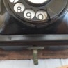 Teléfono antiguo de pared. Años 50. Baquelita. Fuerte y pesado.