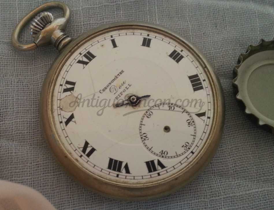 Reloj antiguo de bolsillo. Marca Dou Ripoll