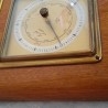 Barómetro con termómetro. Vintage. En madera y vidrio.