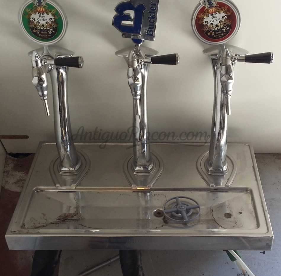 Grifo de Cerveza triple en bronce Reutilizable. Marcas Buckler y Rey Carlos.